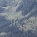 <b>L'Alpe di Cristallina appartiene al Patriziato di Giornico, l'Alpe Stabbiello (o Stabiello Grande) appartiene al Patriziato di Cavagnago. Entrambe possono ospitare circa 60 mucche e producono circa 15 forme di formaggio al giorno.</b>