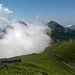 Punta Sella 2315 mt panoramica verso lo spartiacque: Piemonte (sx), Valle d'Aosta (dx).