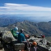 Blick vom Gipfel zur Monte Rosa und in die Weite des Piemont.