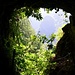 Blick aus einem Tunnelfenster in das Tal der Ribeira Grande