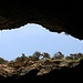 Grotte mit Loch