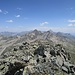 Blick vom Gipfel zum gegenüberliegenden Flüela Wisshorn.