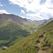 Auf dem Rückweg mit Sicht ins Tiral, ein Seitental des Val Laver