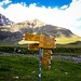 Segnaletica dei sentieri che partono dall'Alpe di Quarnei