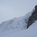 Fascia di rocce e seracchi sul ghiacciaio di Verra poco sopra il rifugio delle Guide Valle d'Ayas. 