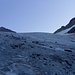Steinschlaggefahr am unteren Gletscher...nur die kleinen Steine bleiben hier liegen :(