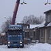 In Estland, hier in Võru, wird auch bei Schneesturm und -12°C noch am Haus gebaut!