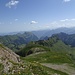 Rückblick über den Oberalper Grat - und die tolle Grattour [http://www.hikr.org/tour/post86867.html Oberbauenstock - Schwalmis] ...