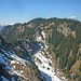 Nächstes Ziel und höchster Punkt der Tour ist der Laber, wo die Bergstation der Kabinenbahn von Oberammergau steht.