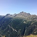 Vista picco sul fondovalle della Calanca, i giganti della Val Pontirone di fronte