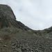 Dieser steile Abschnitt bis zum Jöchlisattel war, wie immer, nicht vergnügungsteuerpflichtig ;-) <br /><br />Den Aufstieg ziehe ich hier aber doch einem Abstieg vor.