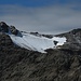 Auch die gut 100 m höhere, benachbarte Lyfispitze (3352 m) .....