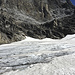 Da wo der Schnee ca. rechts von der Bildmitte, höher geht, steigt man vom Lohners Wägli ab auf den Gletscher..