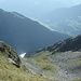 Tief unten: Das Ausgleichsbecken im Val Russein