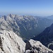 Gipfelblick übers Vrata talauswärts zum Grenzkamm Slowenien - Österreich ... 