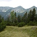 Blick von der Schäferblasse auf Berge, deren Überschreitung für eine Spätherbsttour geeignet ist.