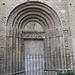 Il portale cieco sul lato Sud del transetto.