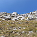 Im Aufstieg vom Dvojni Prevoj zur Zla Kolata / Kollata e keqe - Kurz vor Erreichen des Gipfel ist noch ein kleiner Felsriegel zu überwinden. 