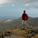 Letzter Gipfel fuer heute, Yr Elen (962m). Im Hintergrund erkennt man die Irische See.