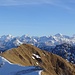Was für ein Gipfelpanorama: Hinter Cheval Blanc und Gastlosen erhebt sich die komplette Berner Prominenz.