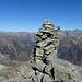 Pizzo Rosso - kurz vor 15.00 Uhr ist der Gipfel erreicht und der erste Gipfeleintrag in diesem Jahr gemacht.