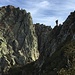 L'arrivo sulla cresta Sud del Proman, un susseguirsi di risalti che nascondono fino all'ultimo la cima principale