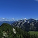 [http://f.hikr.org/files/2523265.jpg Aussicht vom Breitenberg-Gipfel nach Osten]