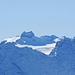 Hochwinterlich!<br /><br />Edit: Der Stucklistock überragt die Bergschulter wahrscheinlich nur minimal und mit dem Auge auf dem Foto nicht wahrnehmbar