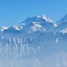 Aussicht von unterhalb Hengst: Spannort bis zum Doldenhorn (für Studium der 158 Gipfelnamen aufs Bild klicken) <br />Einige Gipfelpositionen in der HIKR-Map wurden dabei korrigiert oder neu erstellt (Referenz [http://www.geofinder.ch/ Geofinder])