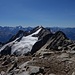Gipfel: Blick nach Süden mit Pic Bayle (3465 m)