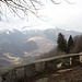 Veduta dal maggengo Vallera (870 m) sull'alta Valle di Muggio.