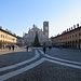 La Piazza Ducale con la chiesa di Sant'Ambrogio. 