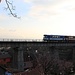 Hrob, Stadtbrücke mit Os 26804 (2 x Triebwagen der Reihe 810)