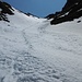 Rückblick über den Abstiegshang nördlich des Niedervennjöchls