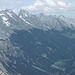 Berge über dem Karwendeltal herangezoomt