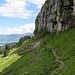 Der Rückweg über den Grat zurück und dann links Richtung Klettersteig