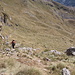 Im Abstieg zwischen Zeleni vir und Dobri do - Das Urdeni do (rechts) passieren wir wieder in der östlichen Flanke (links).