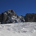 Wiss Platte (2628,0m) und Schijenflue (2627m), fotografiert oberhalb der Steilstufe beim P.2248,3m anfangs Gemschtubel.
