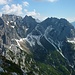 Helle Felswände dominieren in den Julischen Alpen.