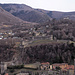 Ausblick von Castelgrande über die Burg- und Befestigungsanlagen der Stadt Bellinzona