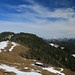Blick vom Exenberg hinab zur Taubenseehütte und hinüber zum Sonnwendköpfel