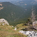 Im Aufstieg zum Kom Vasojevićki - Talblick in einer Höhe von etwa 2.000 m.