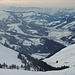 Blick ins Brixental, im Hintergrund Karwendel