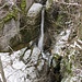 kleiner Wasserfall am Mulfisbach ...