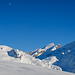 Graustock, Titlis und Reissend Nollen. Ganz oben im Bild der Mond.