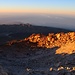 Pico del Teide (3717,98m): Aussicht über den 80m grossen Gipfelkrater nach Südwesten.