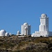 Auf dem Rückweg besuchten wir das Observatorio del Teide auf dem Montaña del Cabezón (2395m). Der grosse Turm ist das Vakuumturmteleskop zur Sonnenbeobachtung. Von den Teleskopen zur nächtlichen Himmelsbeobachtung hat das grösste einen Durchmesser von 1,55 Meter.