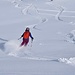 Jacky legt Spuren im Pulverschnee