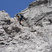 Hans beim Abstieg im IIer-Gelände, guter Fels