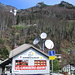 An der Urmiberg-Talstation, Blick auf Bützi und Stockflue